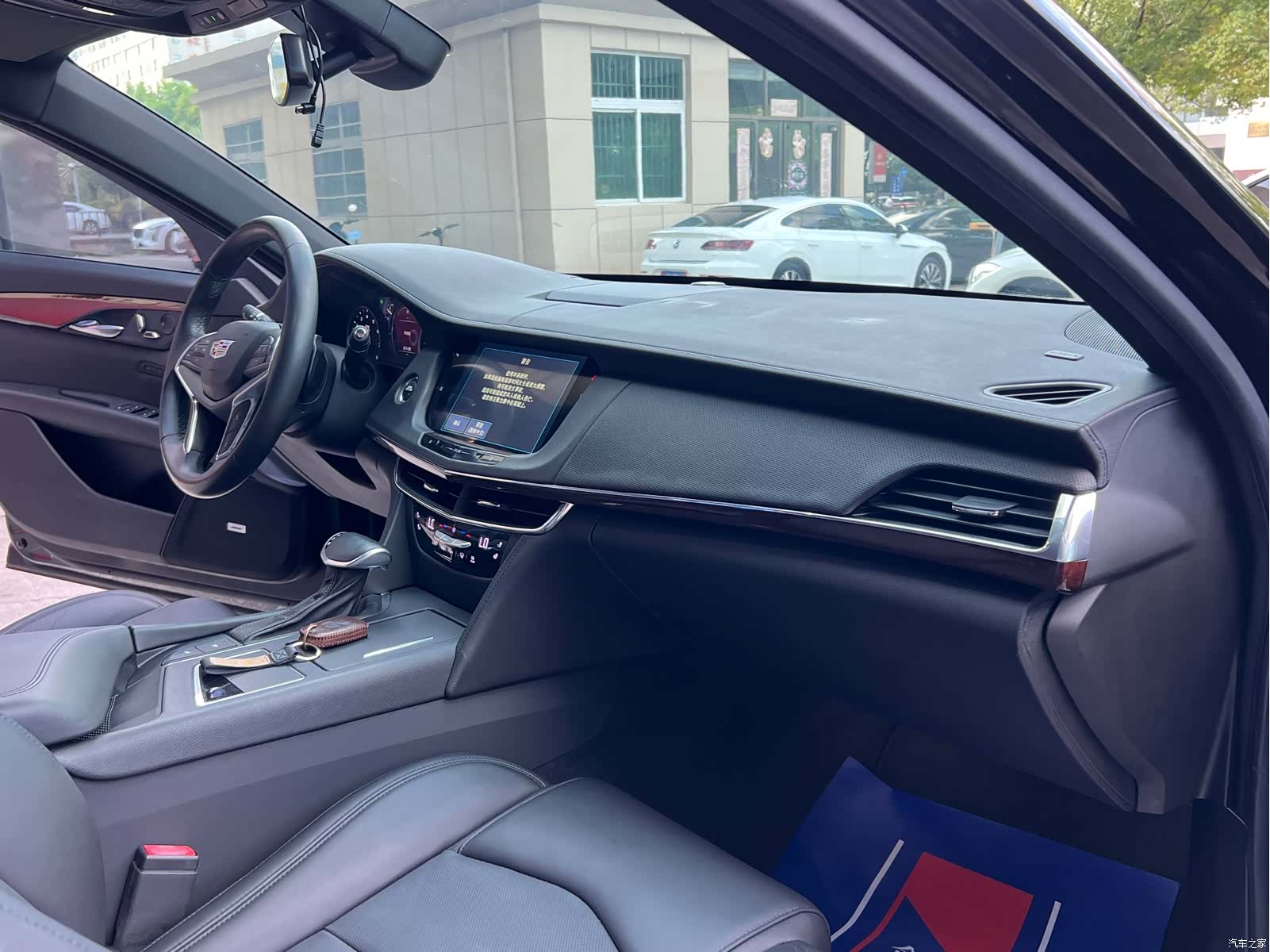 Cadillac CT6, 2017 4
