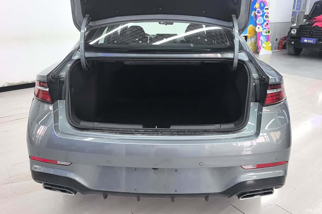 Geely Preface, 2026 4