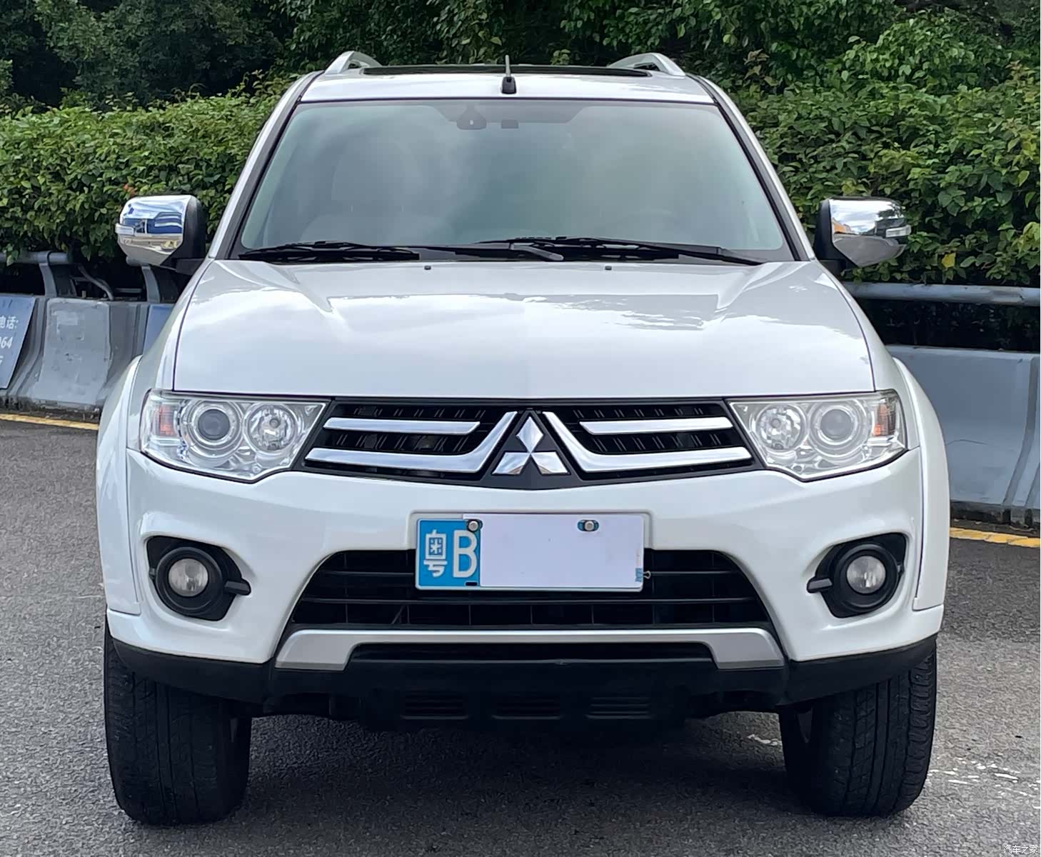 Mitsubishi Pajero, 2015 2