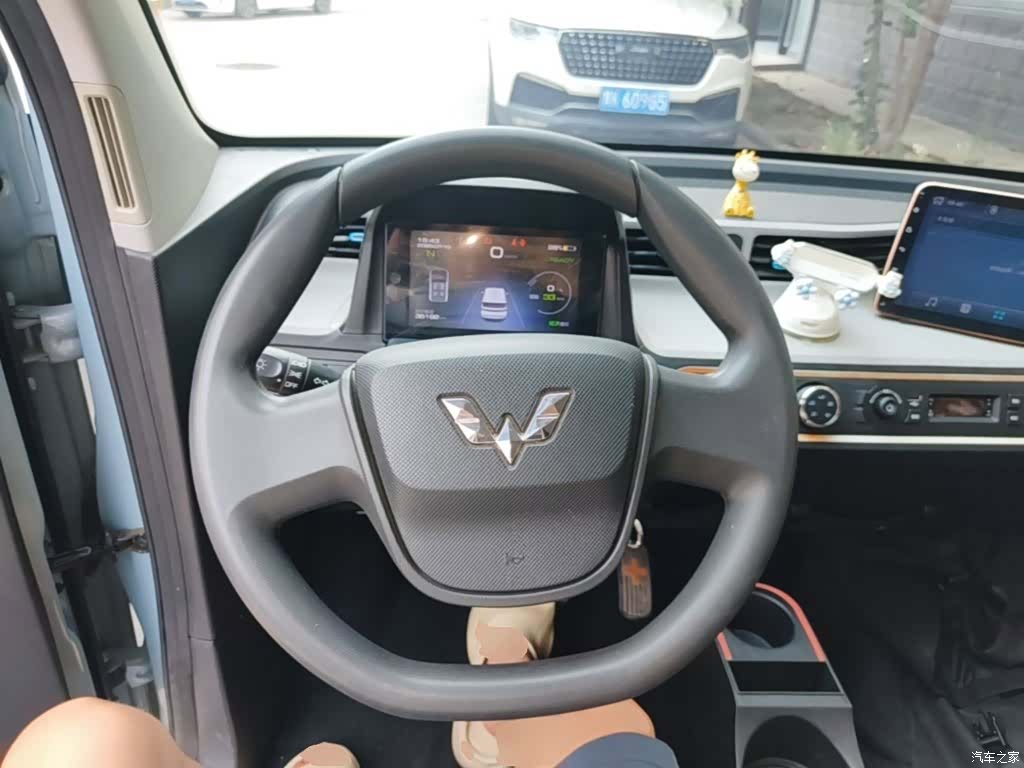 Wuling MINIEV, 2021 11