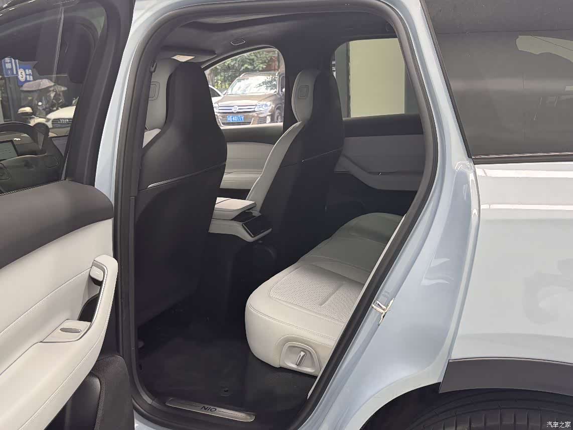 NIO ES6, 2025 7