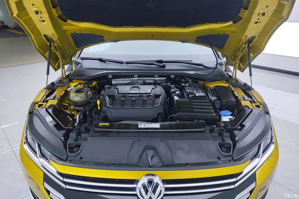 Volkswagen CC, 2019 10