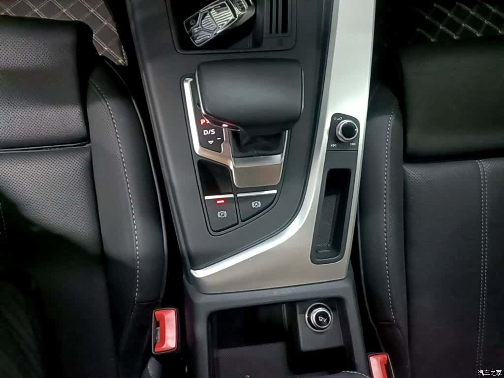 Audi A4L, 2021 14