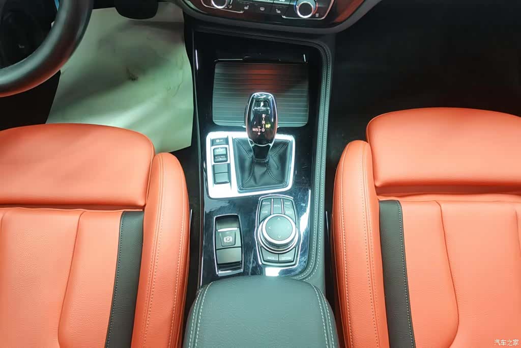 BMW 1 Series, 2022 16