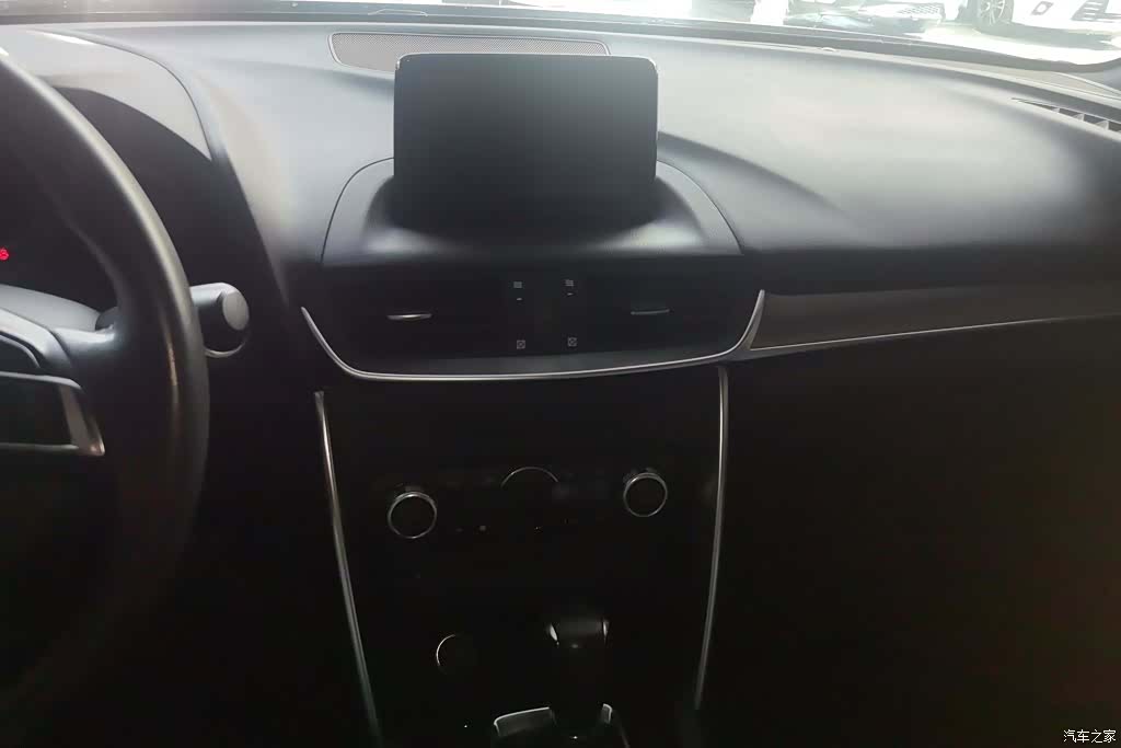 Mazda CX-4, 2016 13