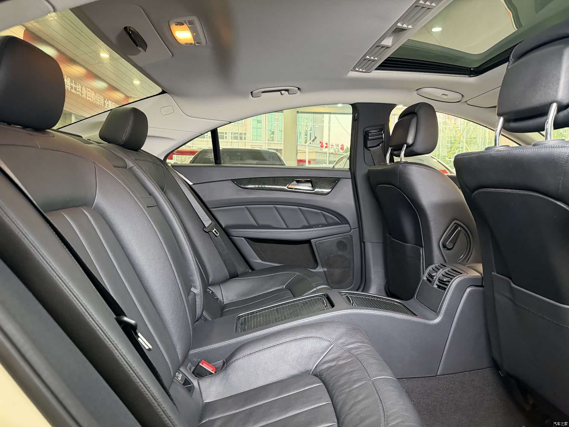Mercedes-Benz CLS, 2015 16