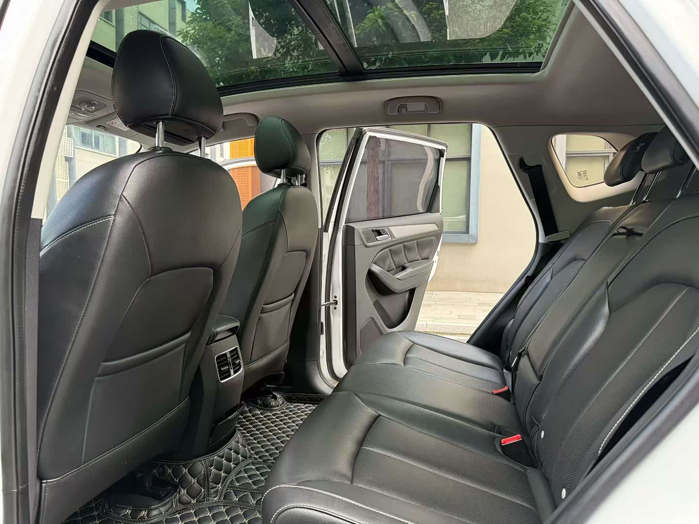 Roewe RX5, 2018 9