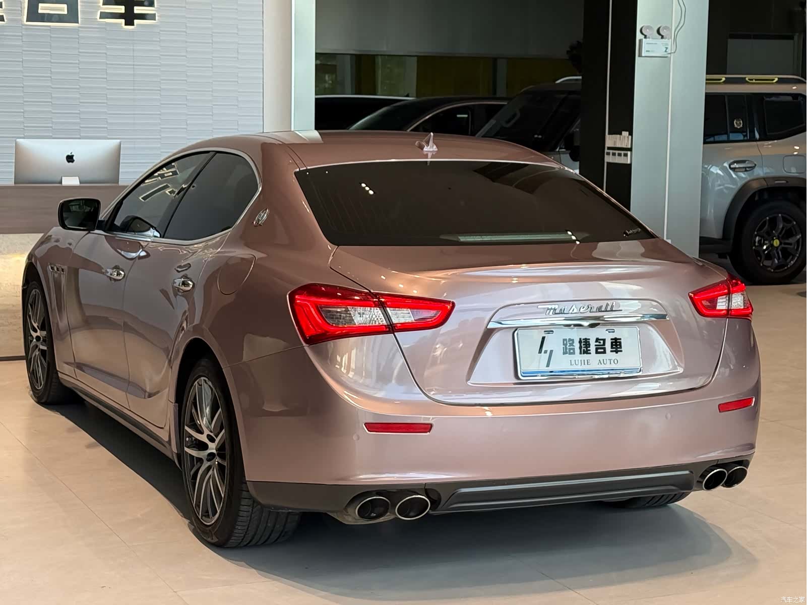 Maserati Ghibli, 2016 4
