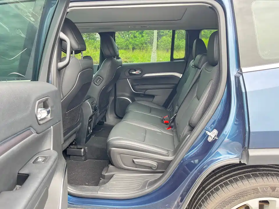 Jeep Grand Commander
