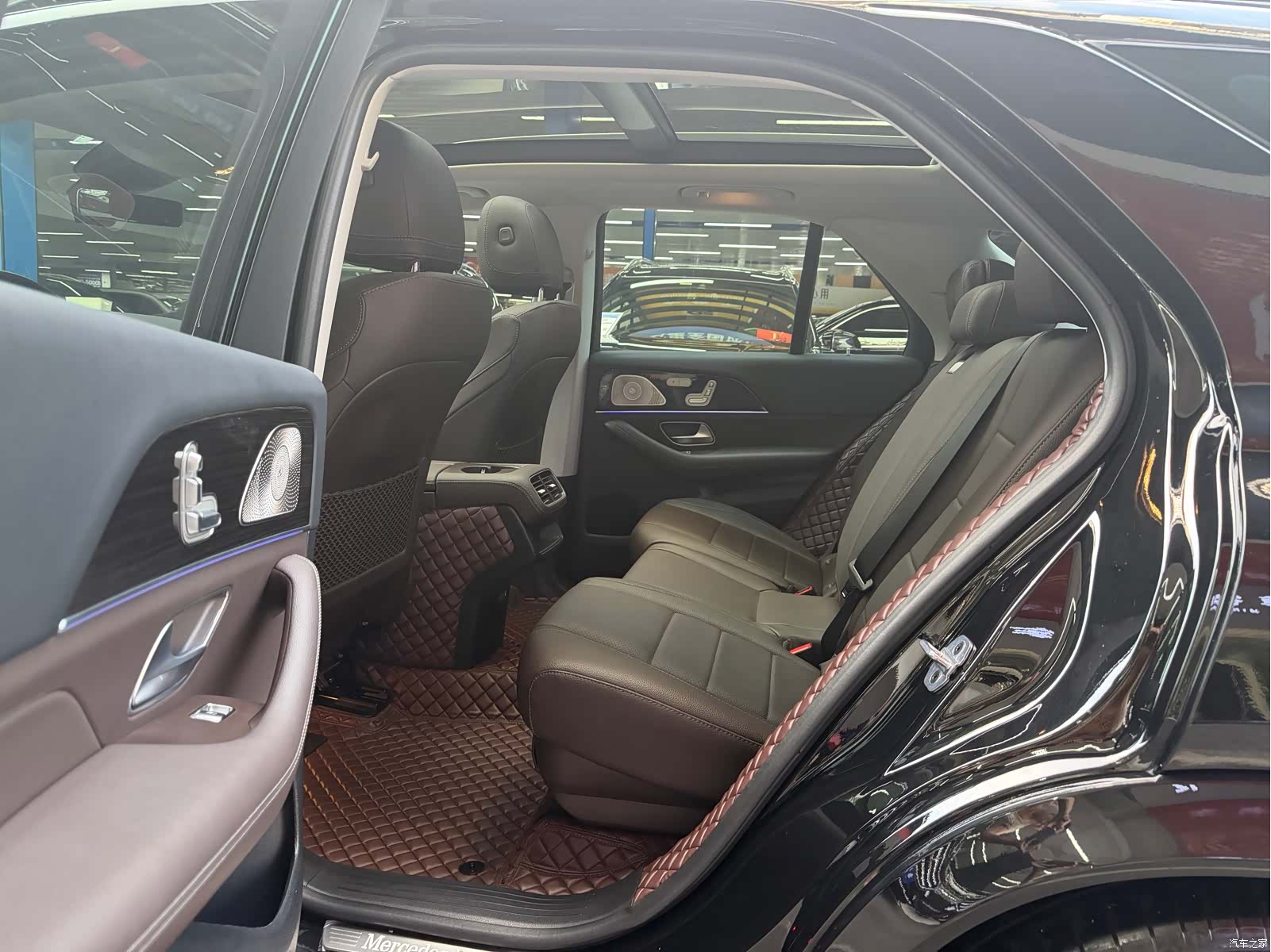 Mercedes-Benz GLE, 2023 8