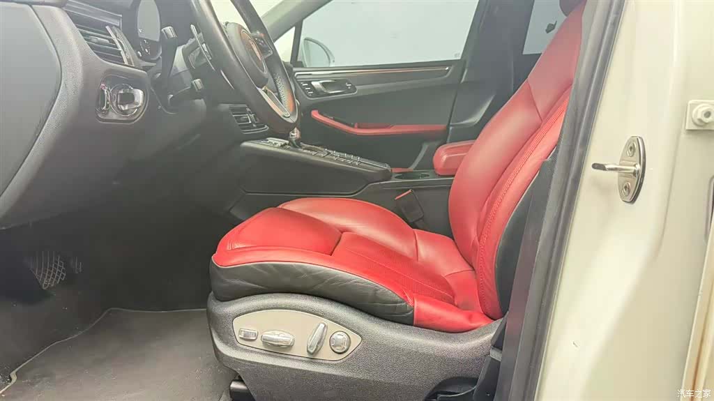 Porsche Macan, 2021 13