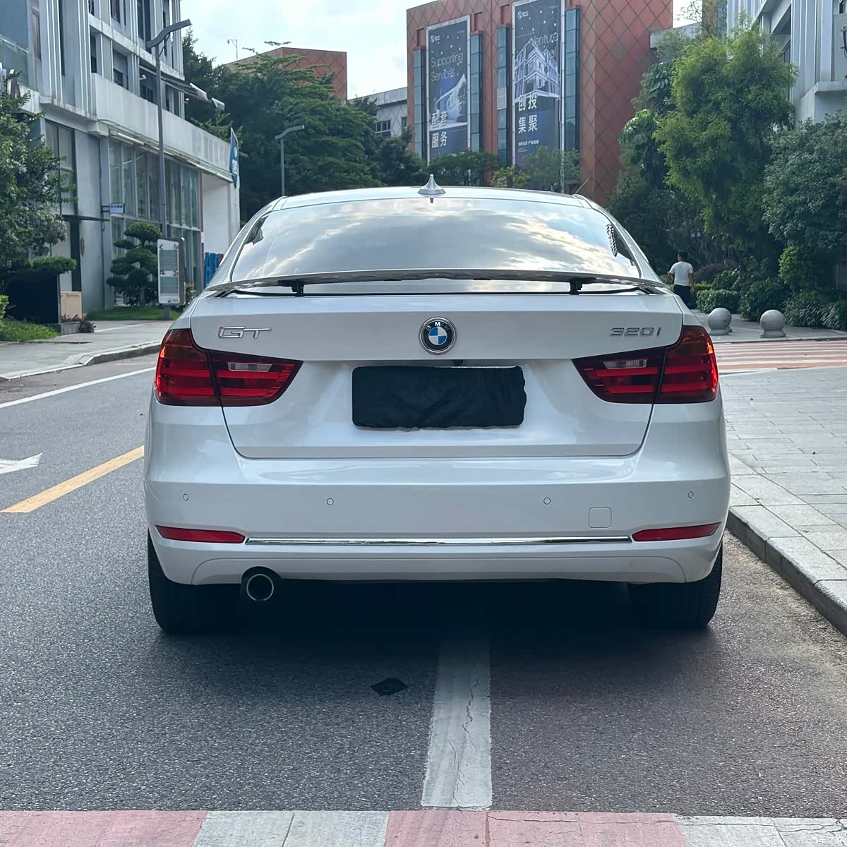 BMW 3 Series, 2015 7