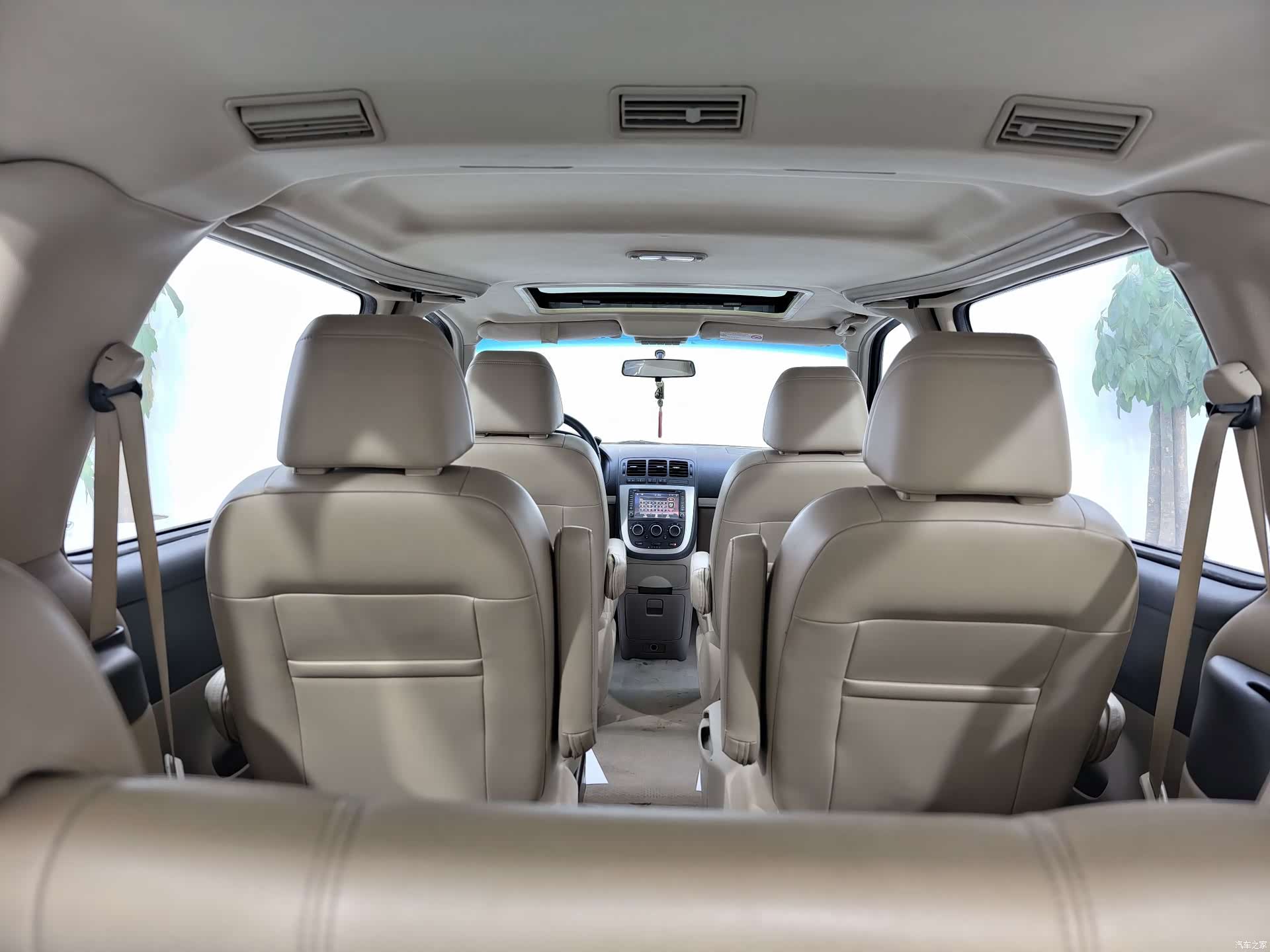Buick GL8, 2014 31