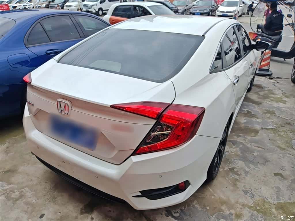 Honda Civic, 2016 7