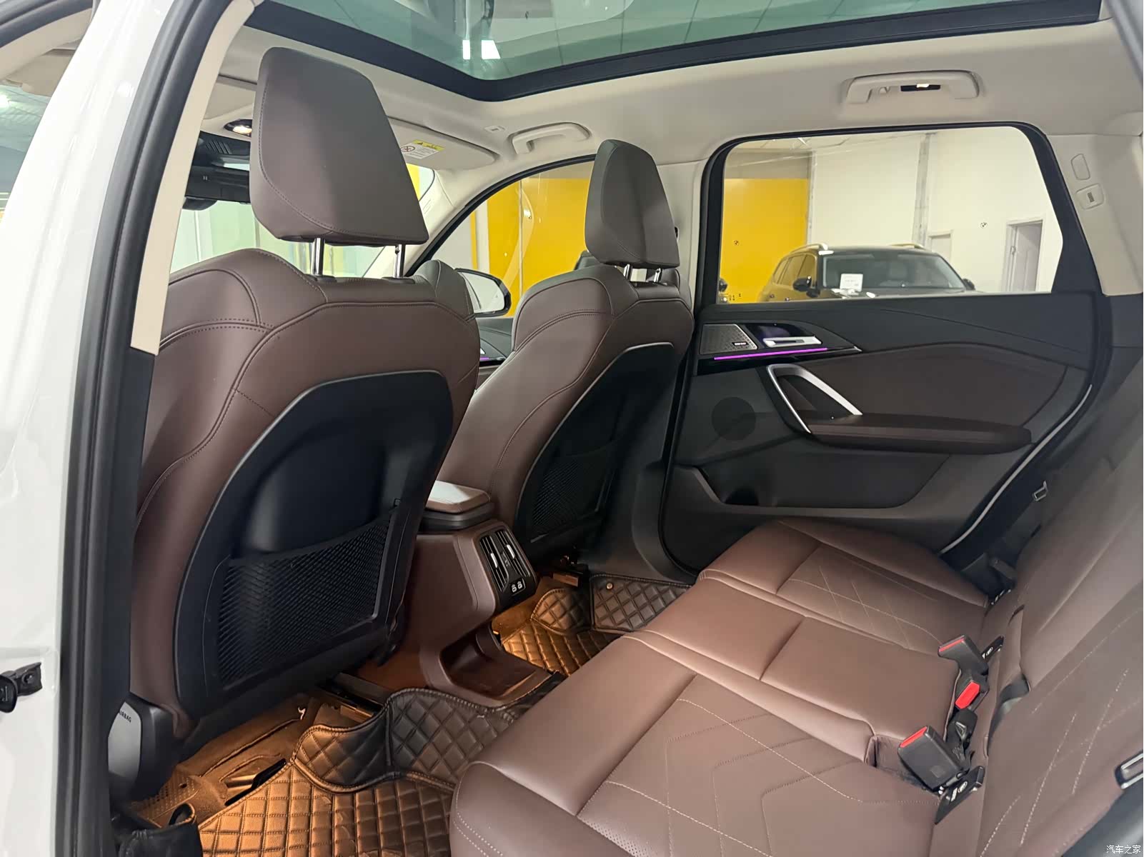 BMW X1, 2024 6