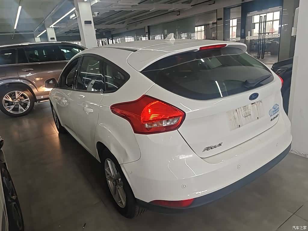 Ford Focus, 2019 все фото