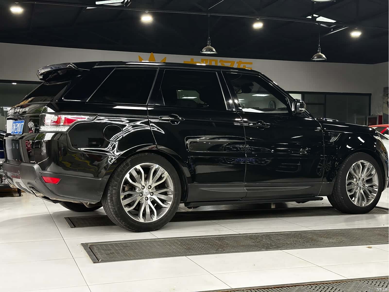 Land Rover Range Rover, 2016 11