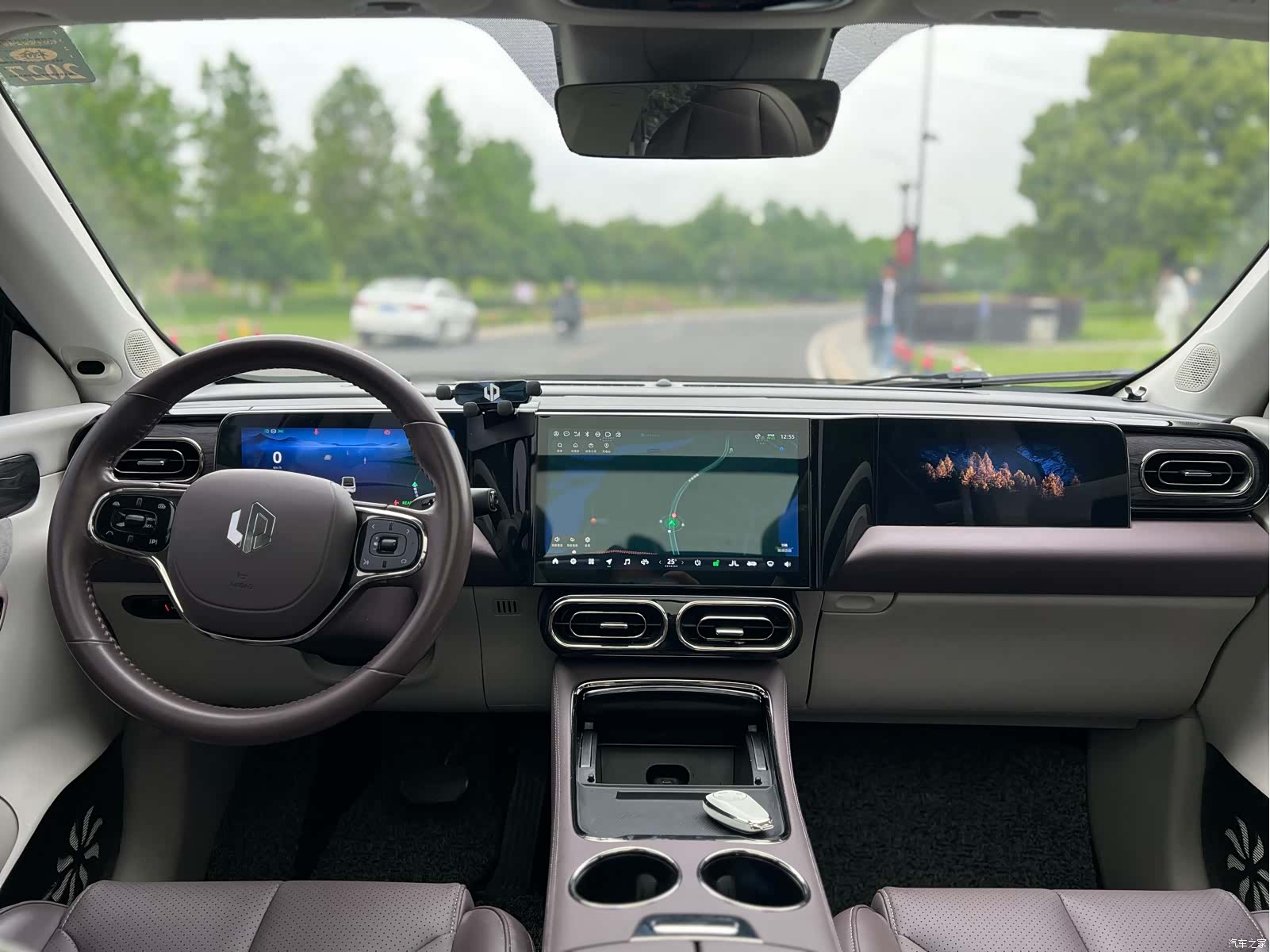 Leapmotor C11, 2022 11