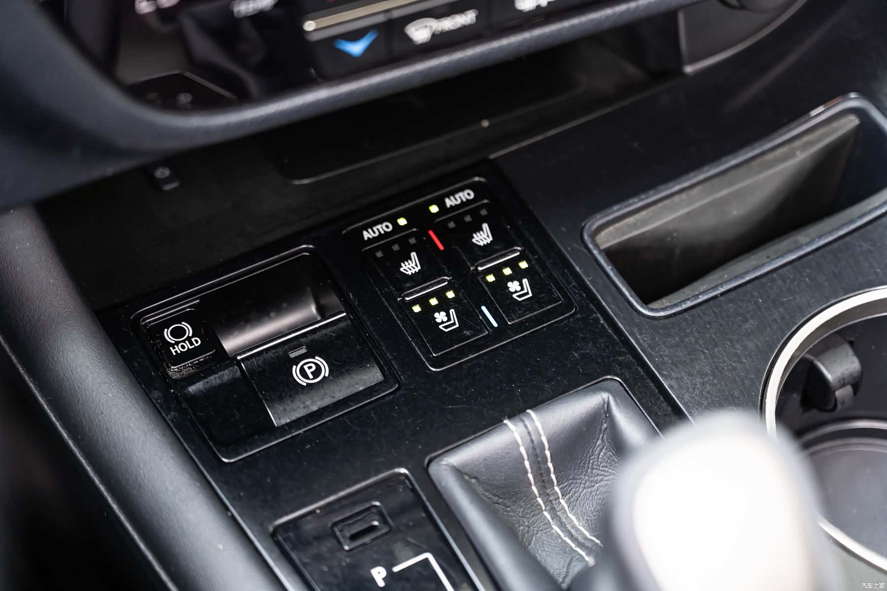 Lexus RX, 2022 19