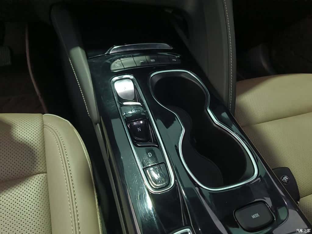 Buick Envision Plus, 2023 14