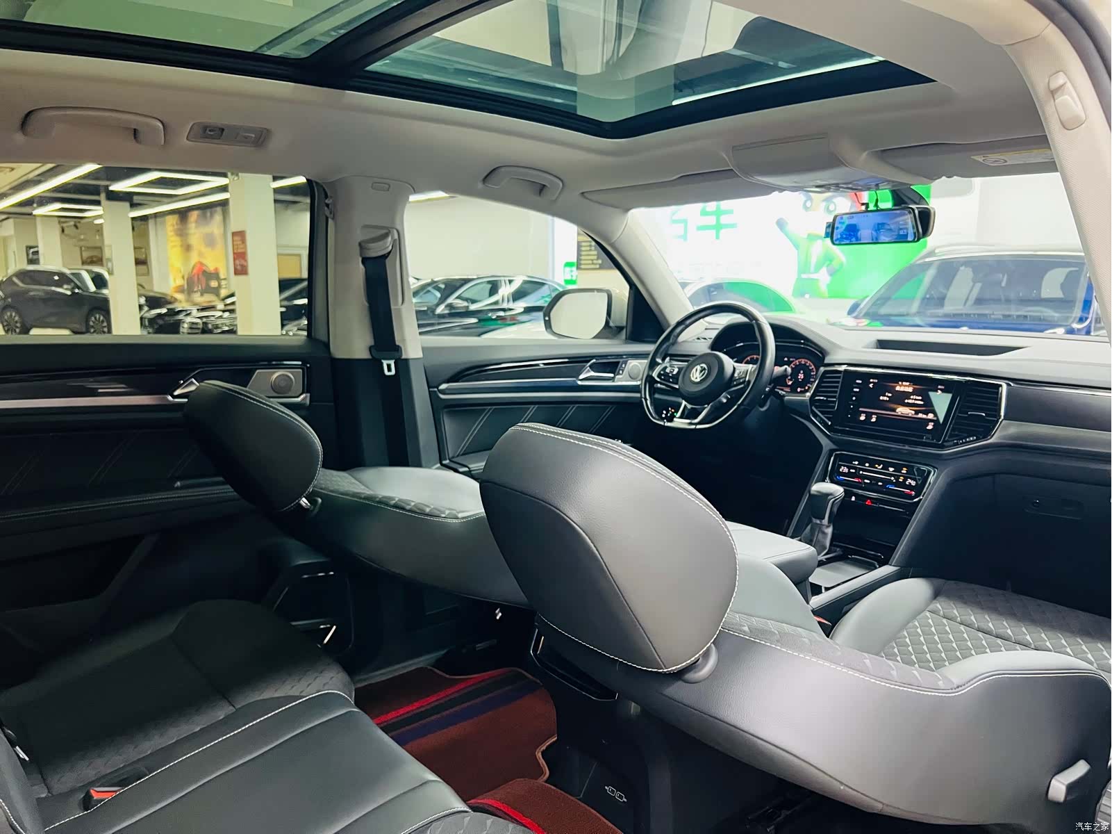 Volkswagen Teramont X, 2020 14
