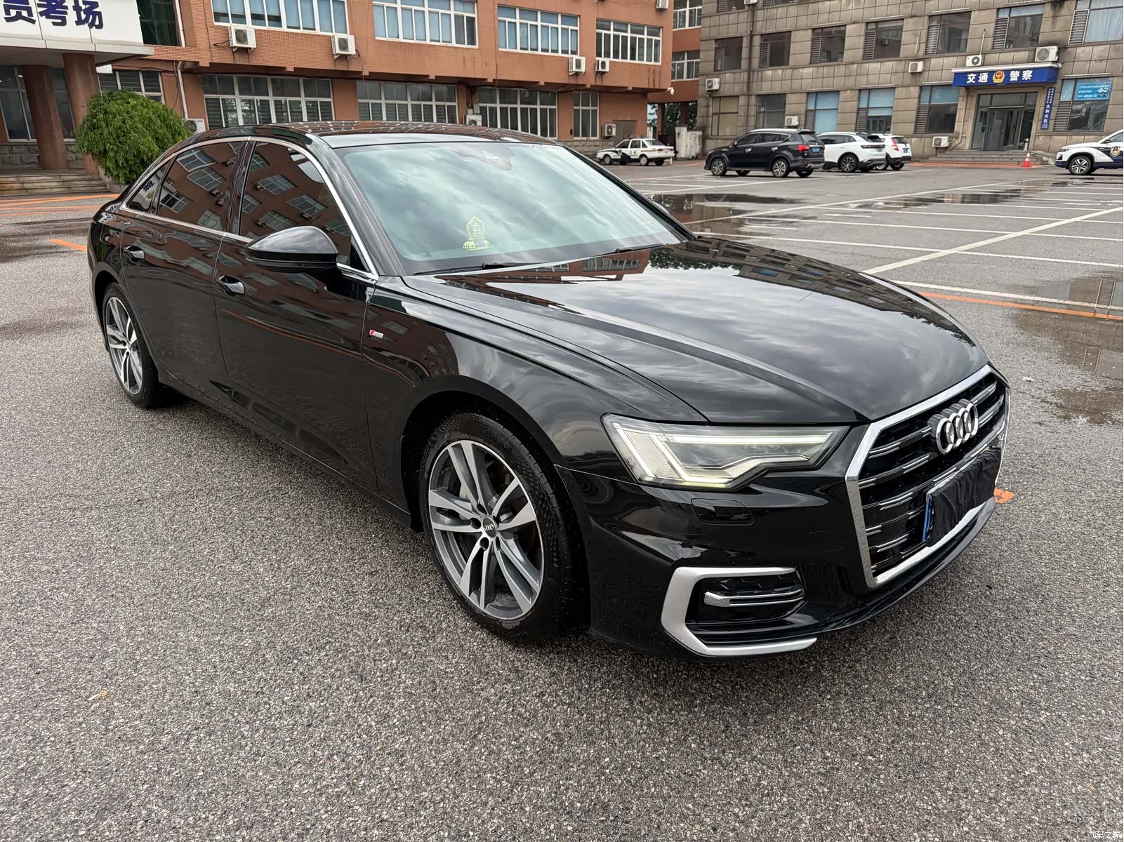 Audi A6L, 2019 3