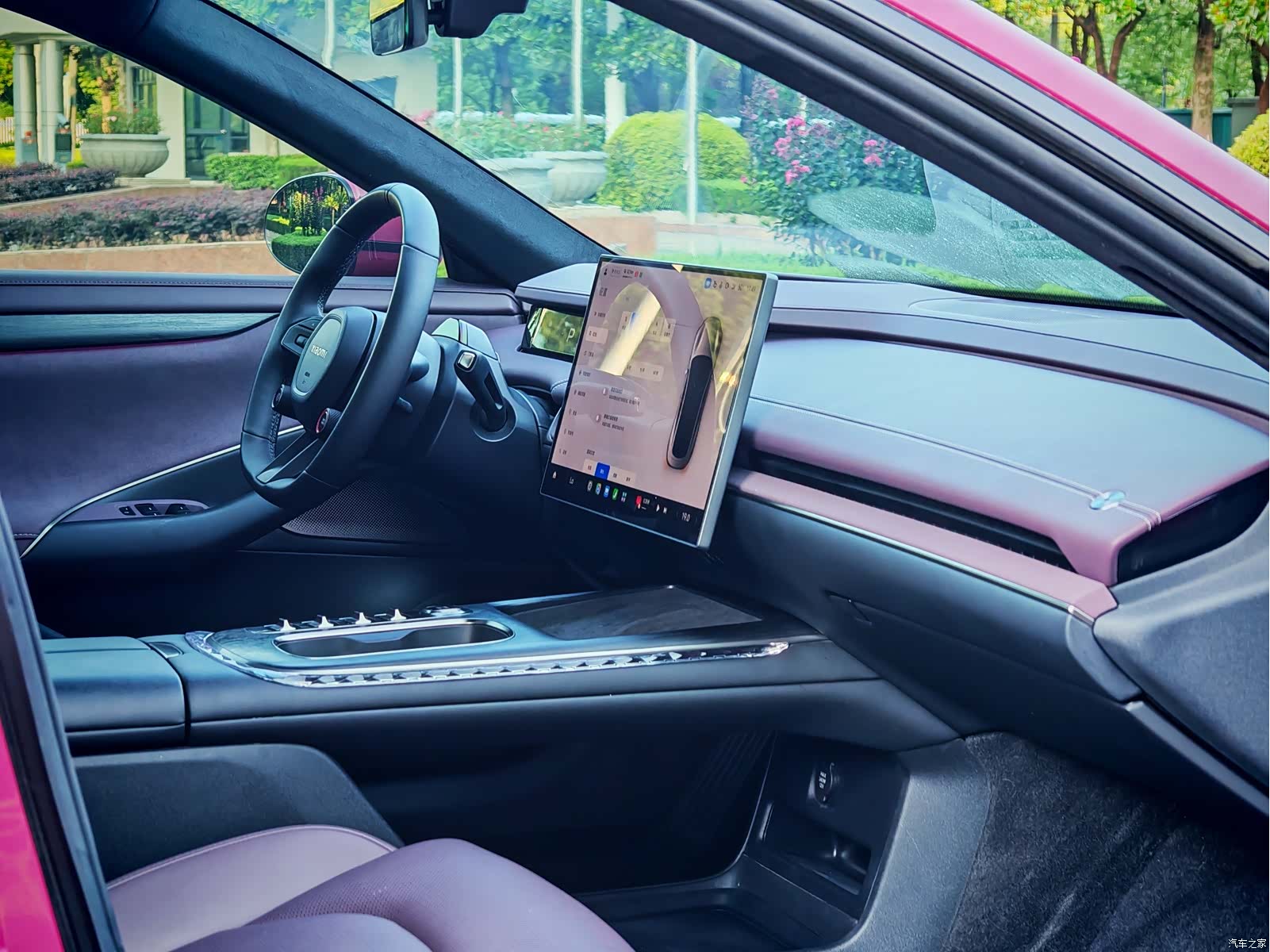 Xiaomi SU7, 2025 6