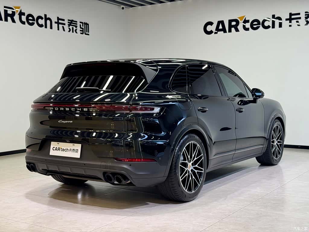 Porsche Cayenne, 2025 4