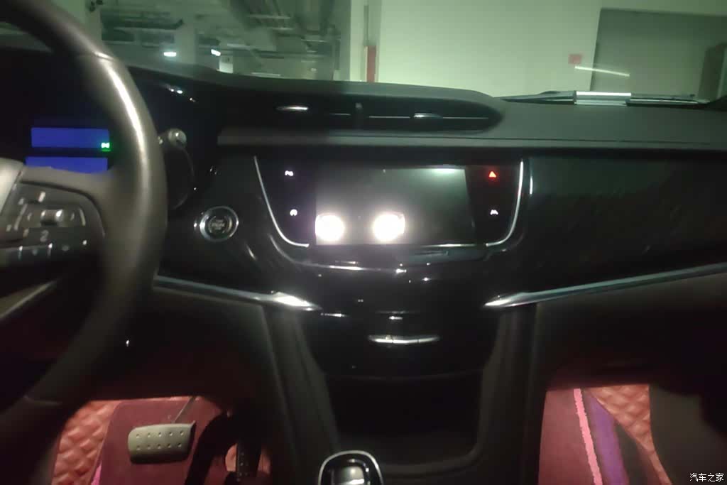 Cadillac XT6, 2022 13
