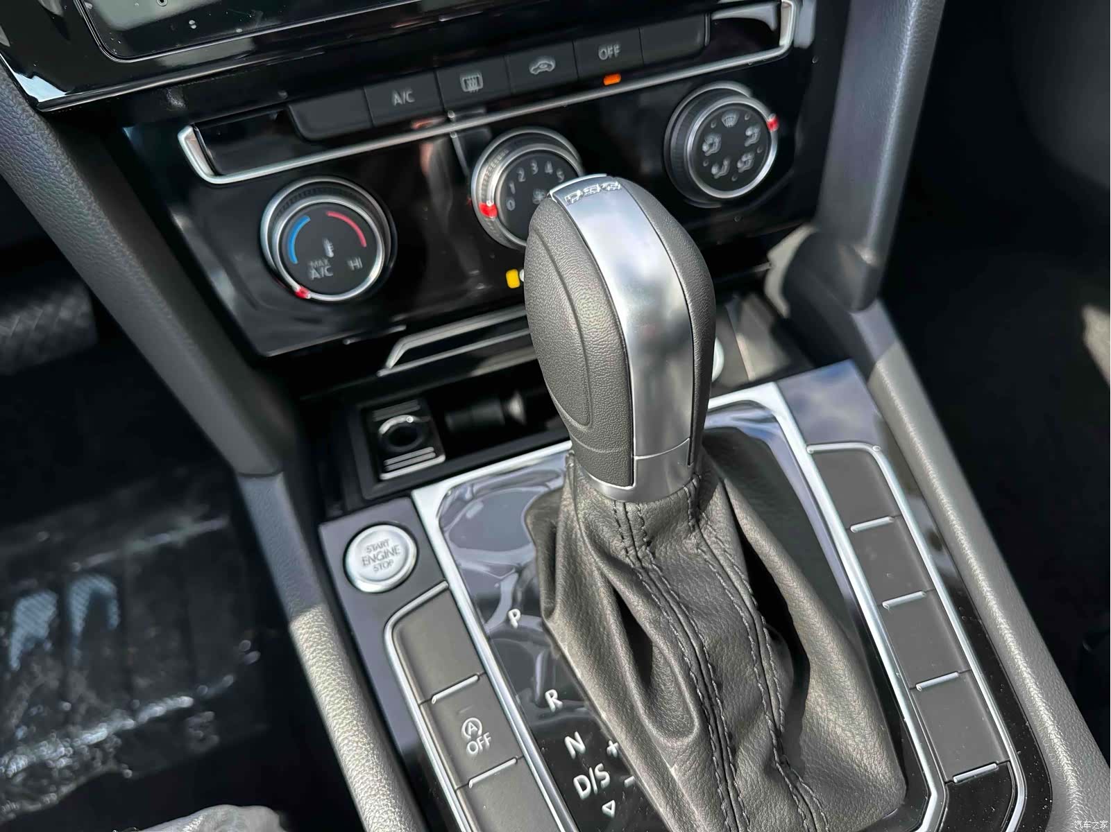 Volkswagen Magotan, 2026 15