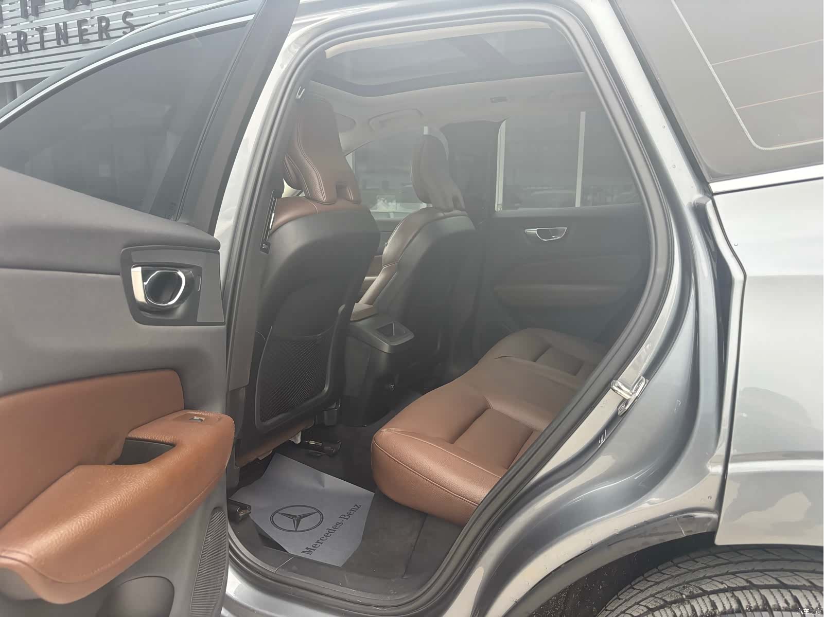 Volvo XC60, 2020 10