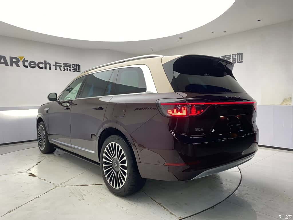AITO M9, 2025 7