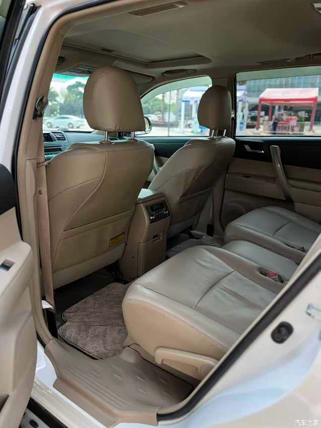 Toyota Highlander, 2013 все фото