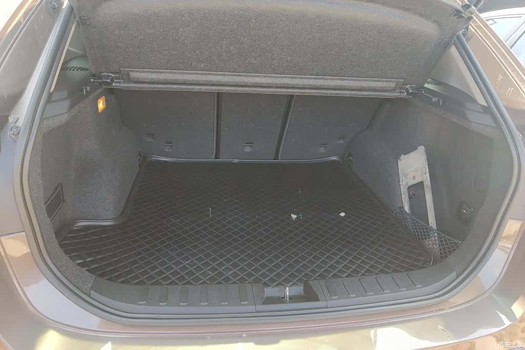 BMW X1, 2013 4