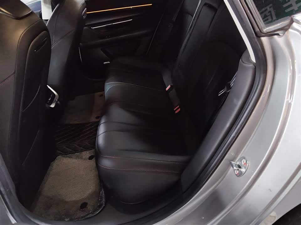 XPENG P7 XPENG P7
