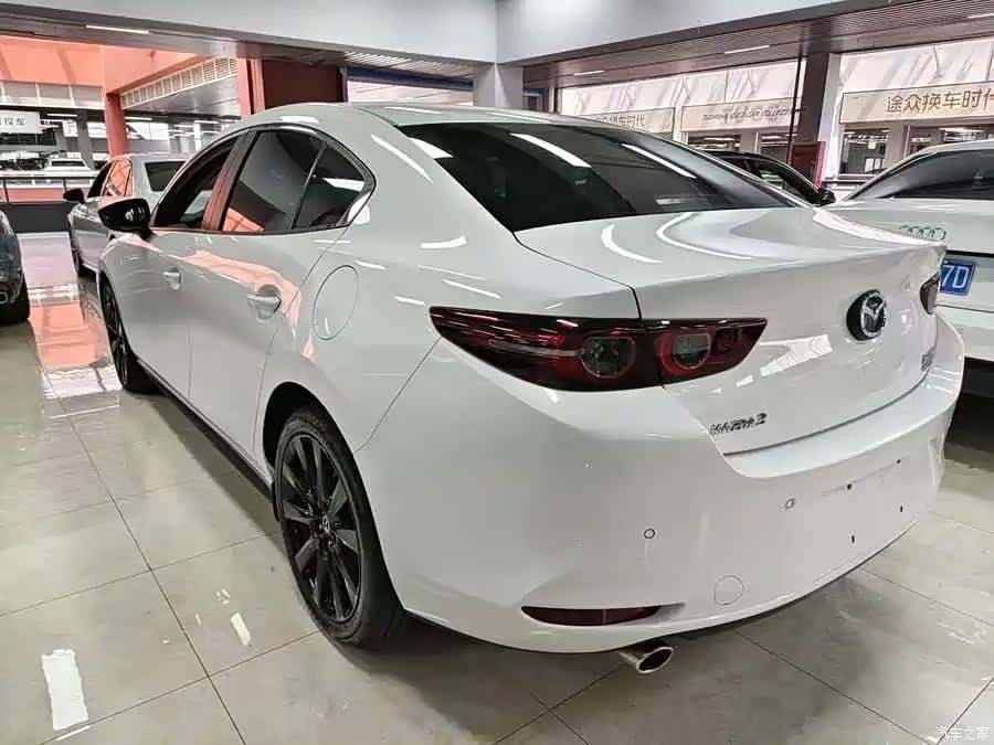 Mazda Mazda3, 2024 все фото