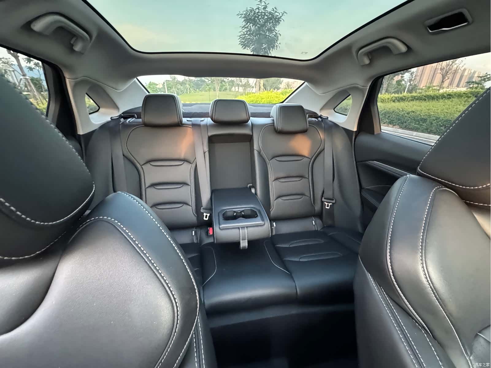 Geely Preface, 2021 24