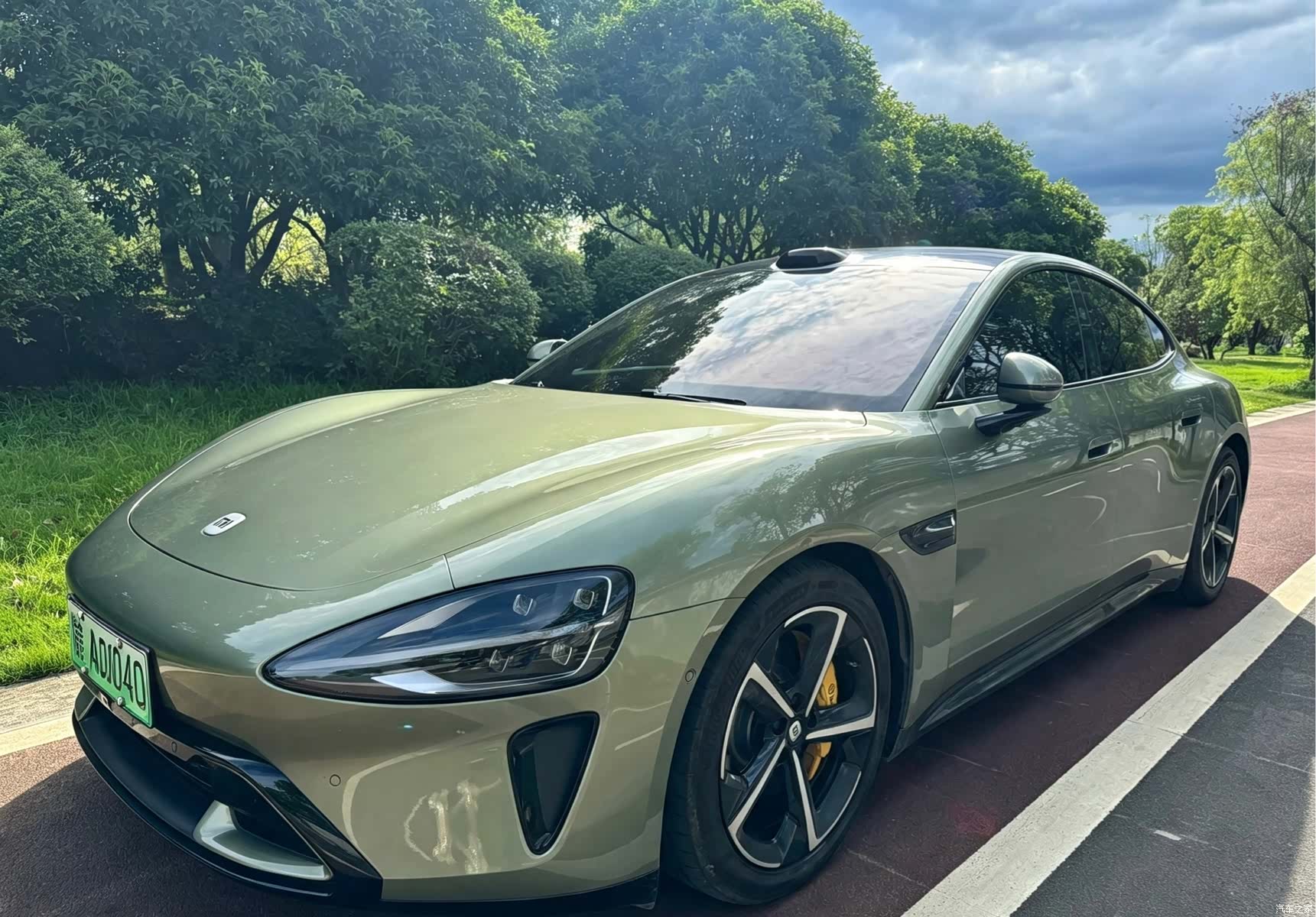 Xiaomi SU7, 2025 1
