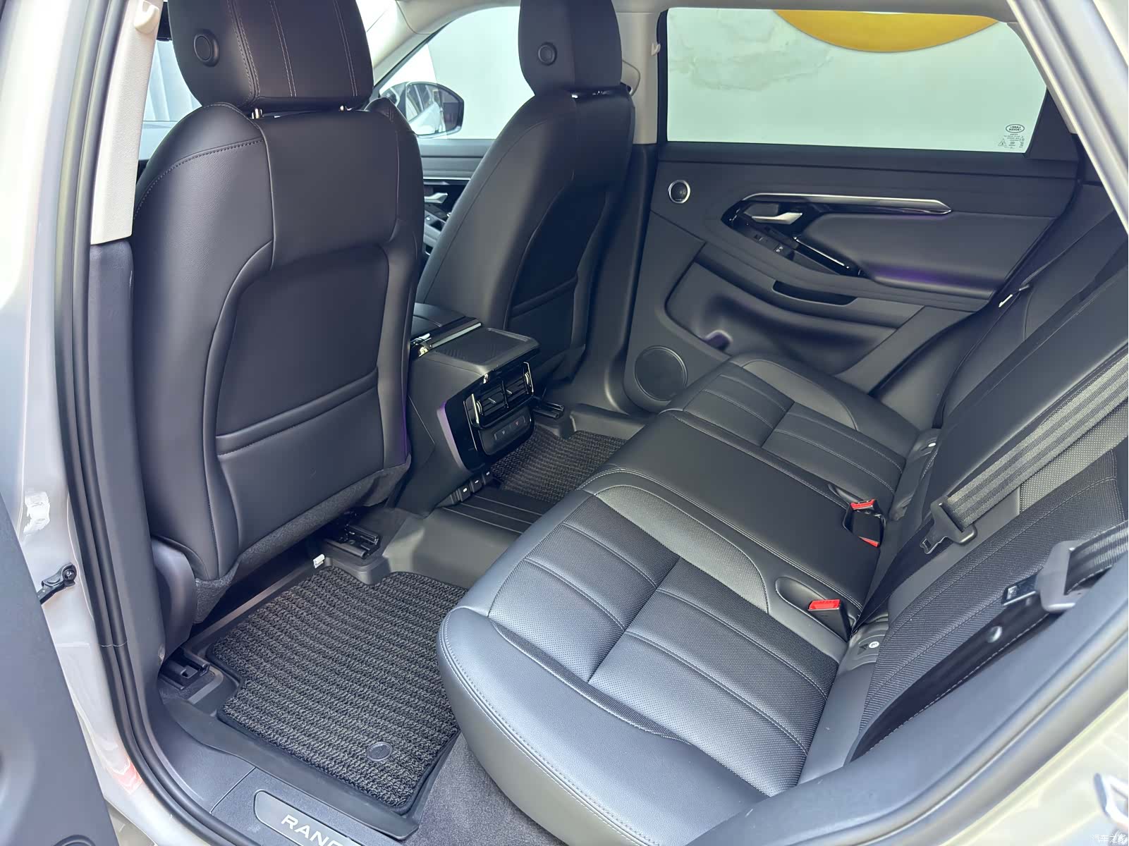 Land Rover Range Rover, 2023 16