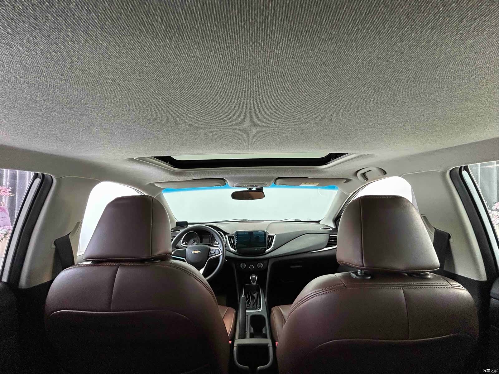 Chevrolet 320, 2019 10