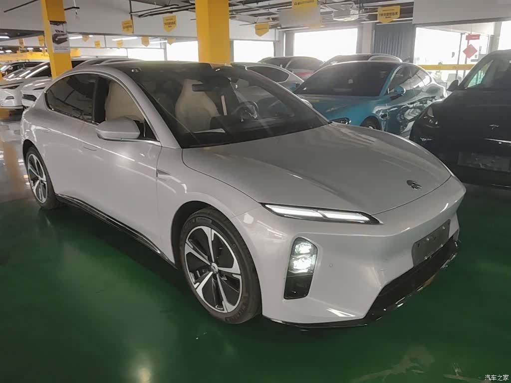 NIO ET5, 2025 4