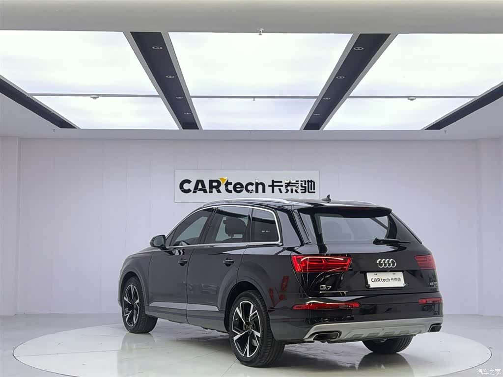Audi Q7, 2019 3