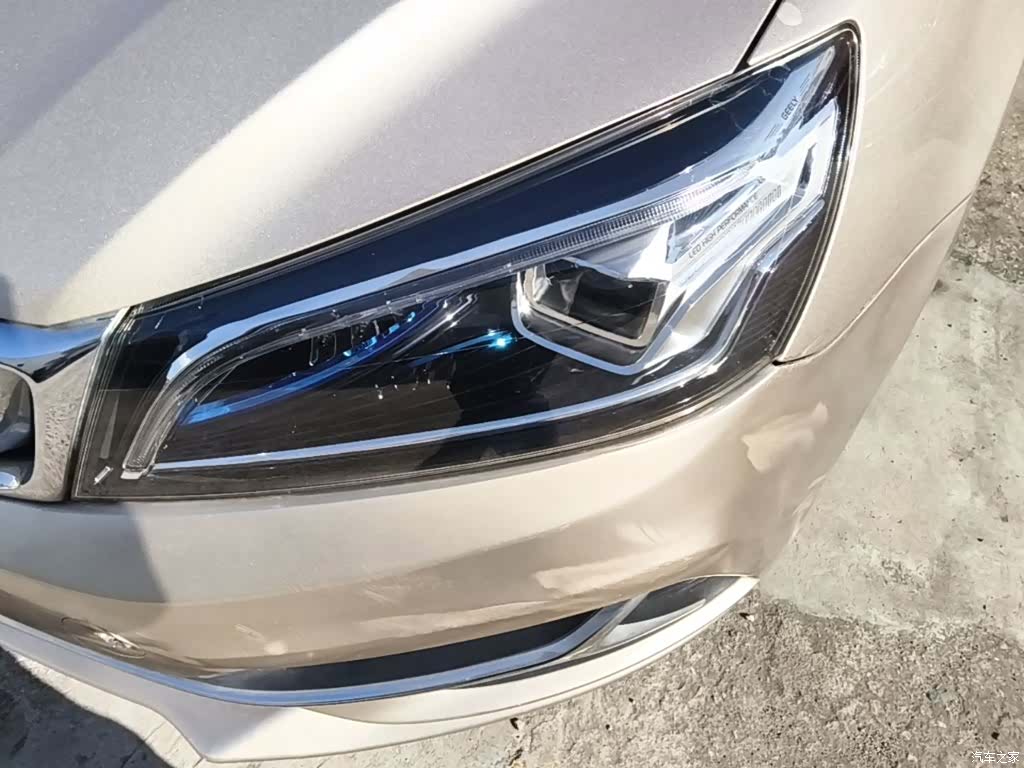 Geely Emgrand, 2019 24