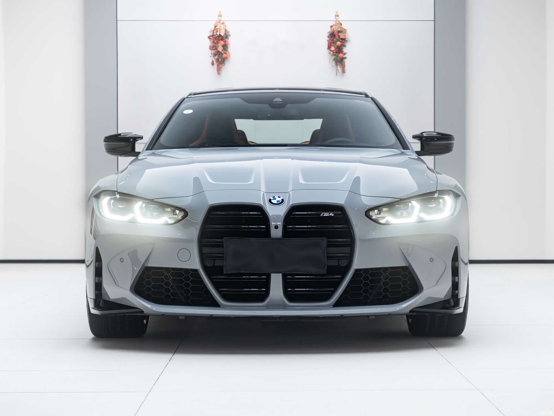 BMW M4, 2023 1
