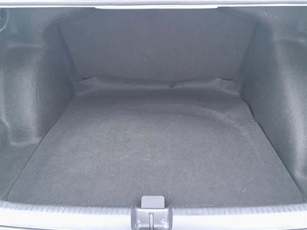 Volkswagen Lavida, 2025 13