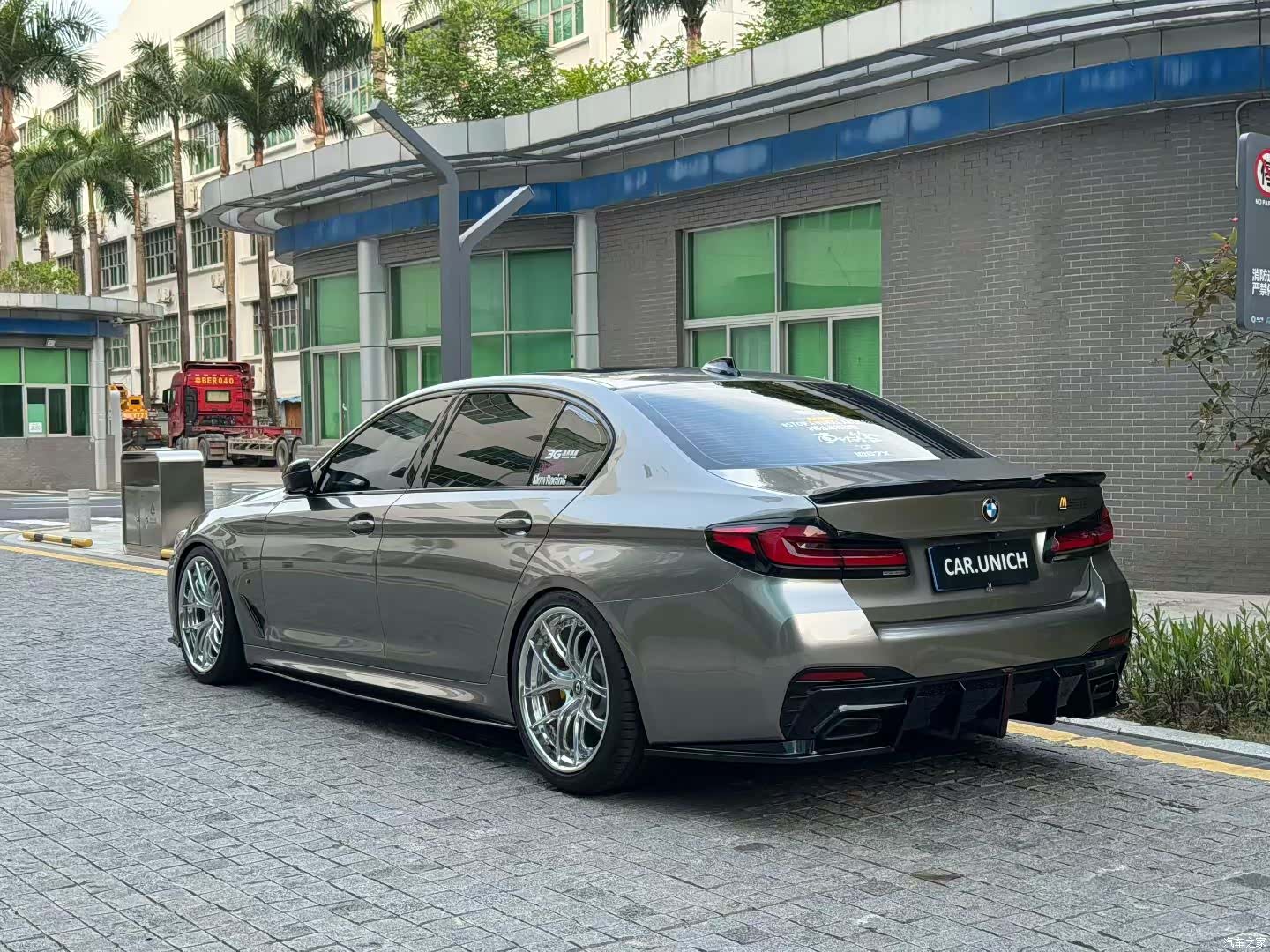BMW 5 Series, 2022 4