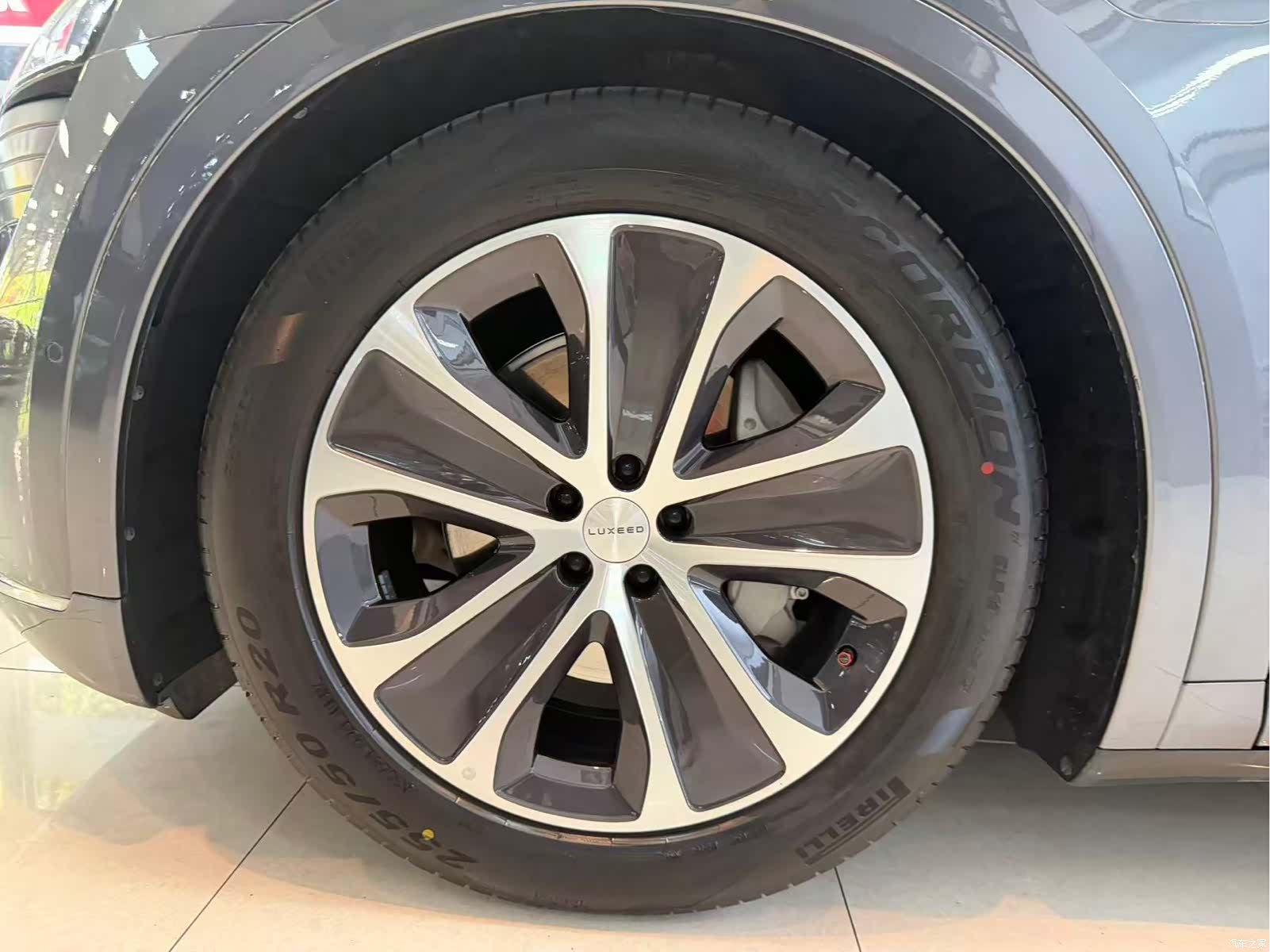 Luxeed R7, 2024 15