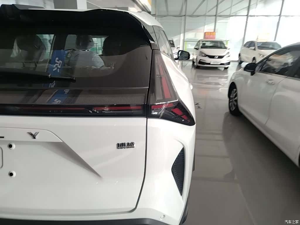 Geely Boyue, 2026 8