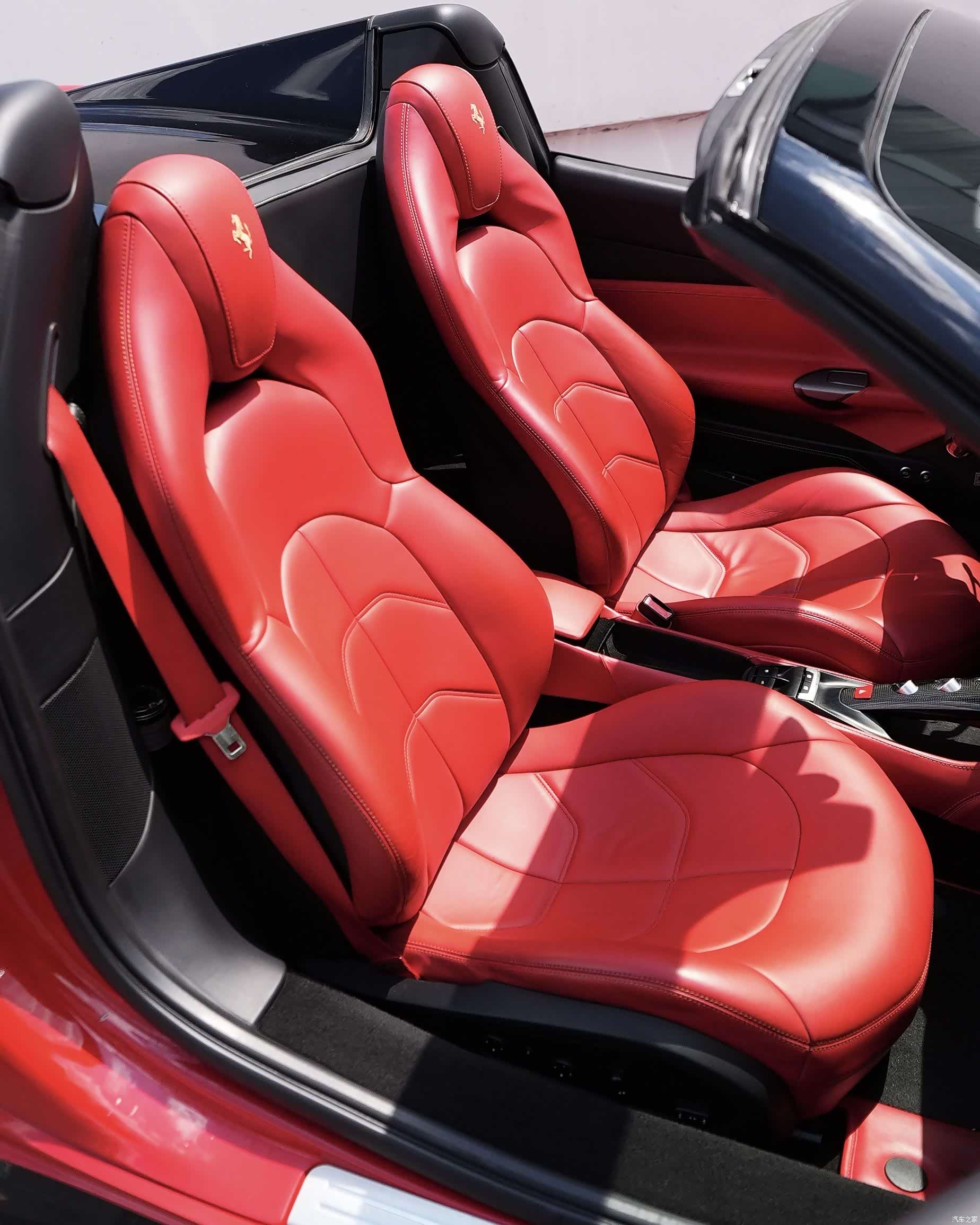 Ferrari 488, 2019 7