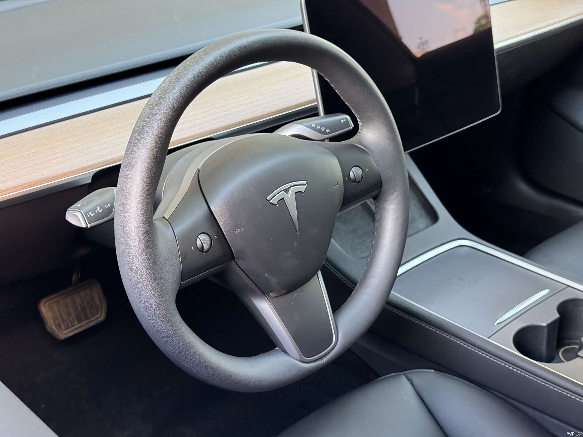Tesla Model 3, 2023 16
